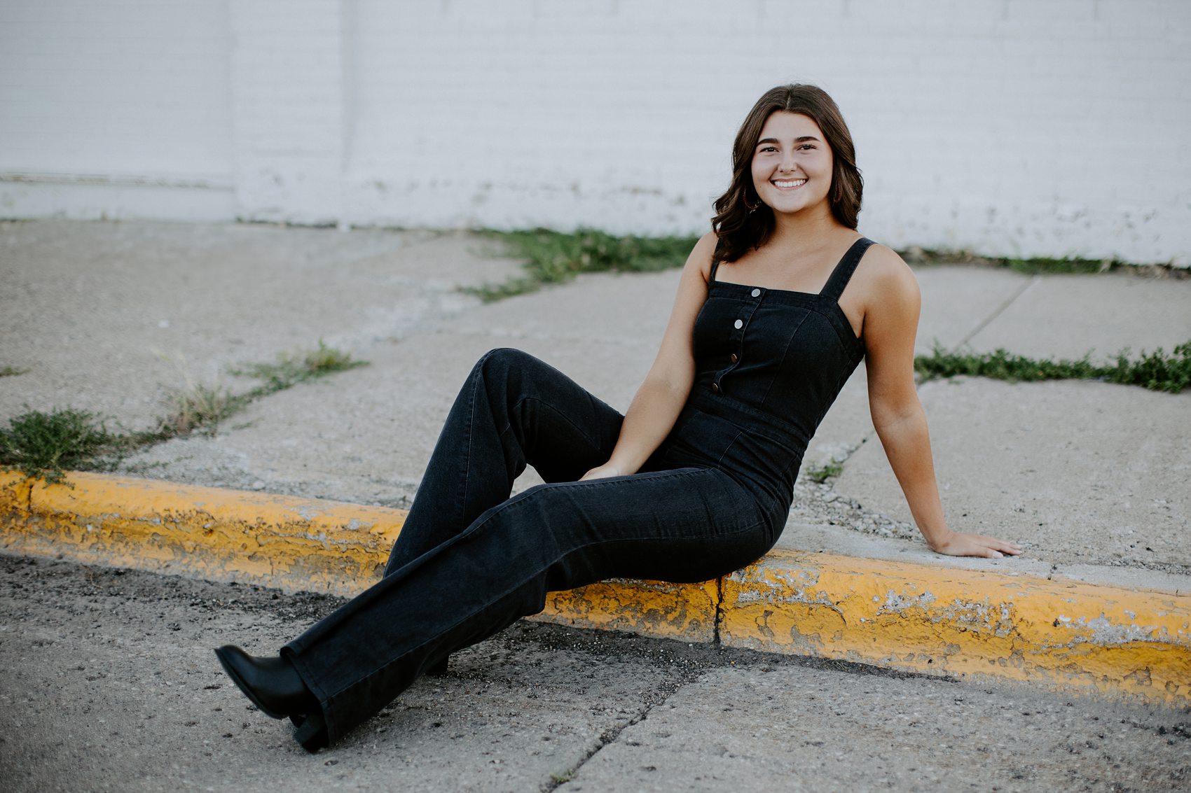 downtown Jamestown ND senior pictures