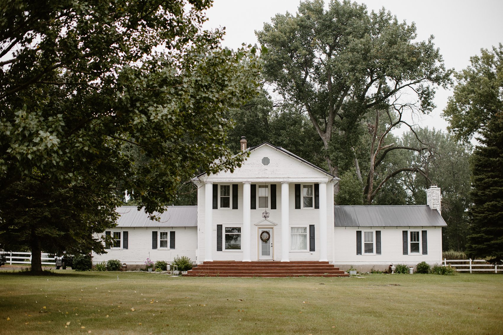 Prairie Meadows Wedding Venue