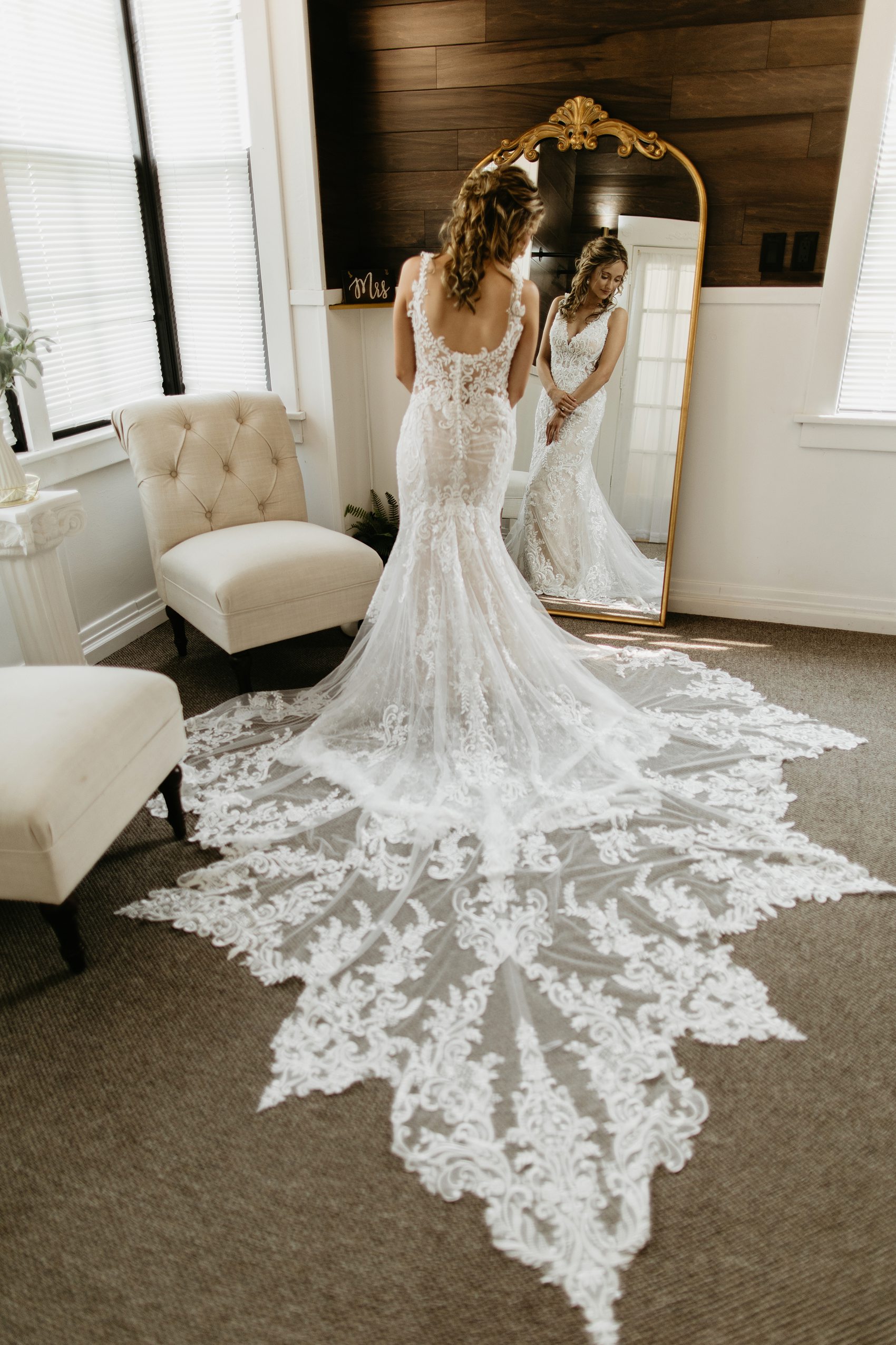 The bride and bridesmaids got ready in the Prairie Meadows Venue bridal suite